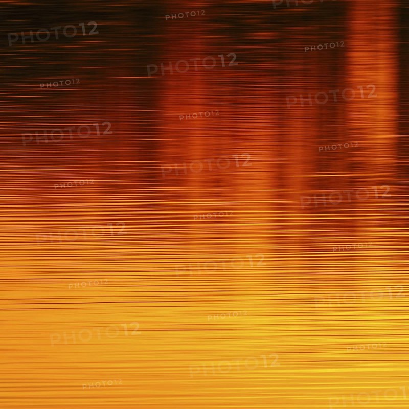 Colours of the sun... Sunset on the water (Lower Rhine, North Rhine-Westphalia), yellow red orange water reflection, reflection of the colours of the setting sun on a calm, only slightly moving water surface, local nature, Bislicher Insel, district Wesel, Rhineland, Lower Rhine, North Rhine-Westphalia, Germany, Western Europe