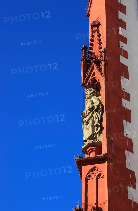 Detail of the façade, St Mary's Chapel on the Würzburg market square, Würzburg, Lower Franconia, Bavaria, Germany