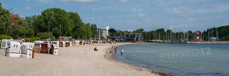 Beach chairs on the sandy beach, Baltic Sea Info Centre, Kurstrand, Eckernförde, Baltic Sea, Schleswig-Holstein, Germany