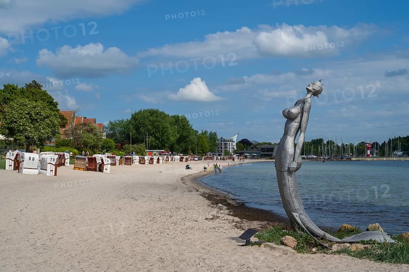 Beach chairs on the sandy beach, Kurstrand, Nixe by E. Kowalke, Eckernförde, Baltic Sea, Schleswig-Holstein, Germany