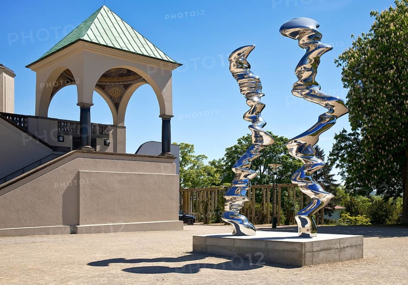 Stainless steel sculpture entitled Points of View by Tony Cragg in front of the exhibition building, Mathildenhöhe, UNESCO World Heritage Site, Darmstadt, Germany
