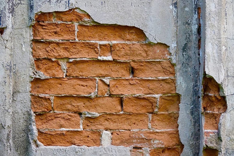 Historic masonry, need for renovation, Germany