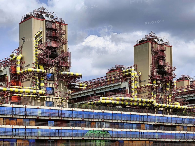 University Hospital RWTH Aachen, technical modernity, visible building technology on reinforced concrete skeleton construction, North Rhine-Westphalia, Germany