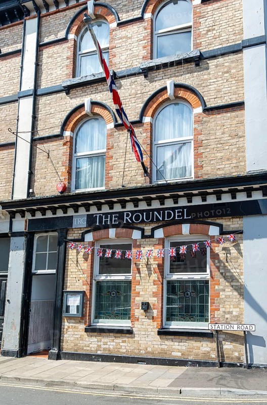 The Roundel public house, Station Road, Teignmouth, south Devon, England, UK