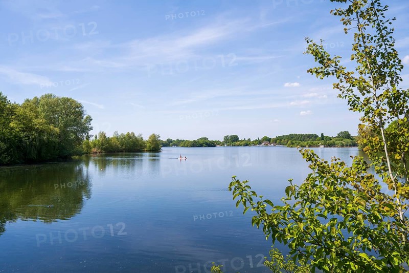 Lippesee, reservoir, Sande, Paderborn, Westphalia, North Rhine-Westphalia, Germany
