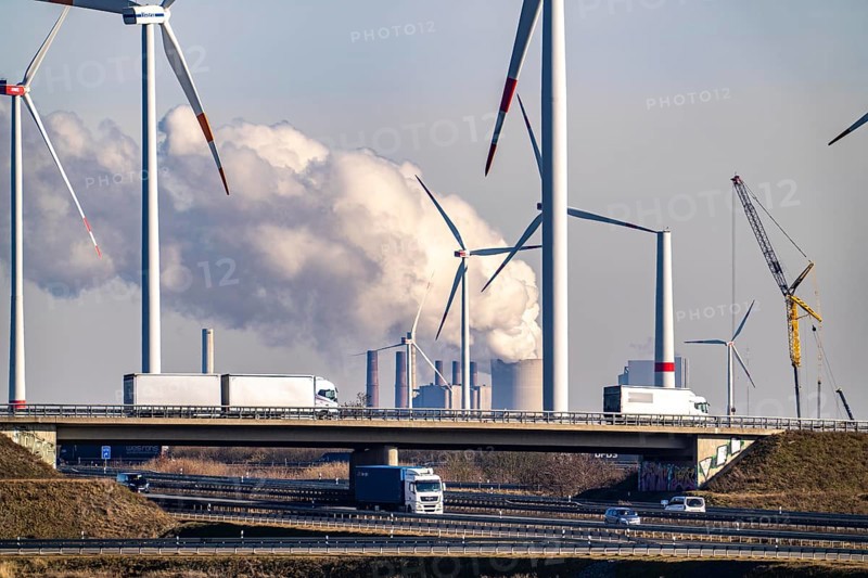 RWE Power brown coal power plant Neurath, RWE wind farm, Jackerath motorway junction, A44 and A61, near Bedburg, North Rhine-Westphalia, Germany