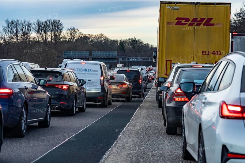 Driving on the A3 motorway, at the Breitscheid motorway junction, 3 lanes, over 7 km traffic jam due to construction sites at the Duisburg-Kaiserberg junction, North Rhine-Westphalia, Germany