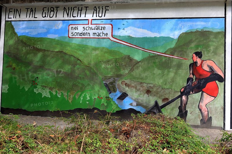 Graffiti applied as part of the MEMUR Urban Art Festival in Oldenburg, here motif due to the flood disaster in the Ahr valley, Lower Saxony, Germany, (permanent work of art in public space)