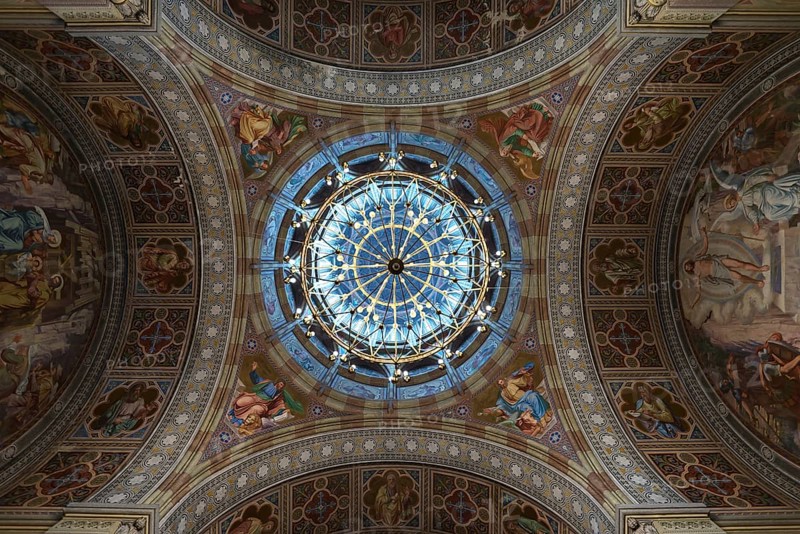 Ceiling dome with chandelier in the Archbishop's Residence of the National Yuri Fedkowych University, founded 1875, Czernowicz, Ukraine