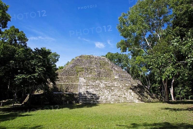 Astonomic complex in Yaxha-Nakum-Naranjo National Park, Biósfera Maya Nature Reserve, Lowlands, Petén Department, Guatemala
