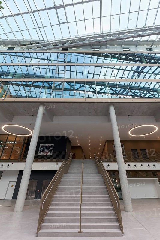 EUREF-Campus Düsseldorf, access to the offices, European Energy Forum for Climate Protection and Electric Mobility, Energiewende, Düsseldorf, North Rhine-Westphalia, Germany