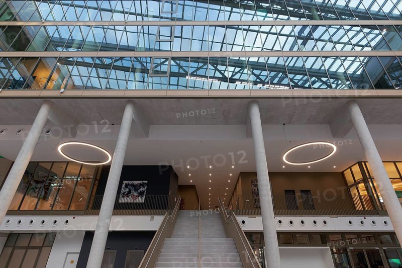 EUREF-Campus Düsseldorf, access to the offices, European Energy Forum for Climate Protection and Electric Mobility, Energiewende, Düsseldorf, North Rhine-Westphalia, Germany