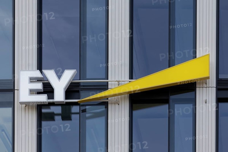 Ernst & Young, Logo Ey am Bürohochhaus Pandion Rise, auditing firm, Düsseldorf, North Rhine-Westphalia, Germany