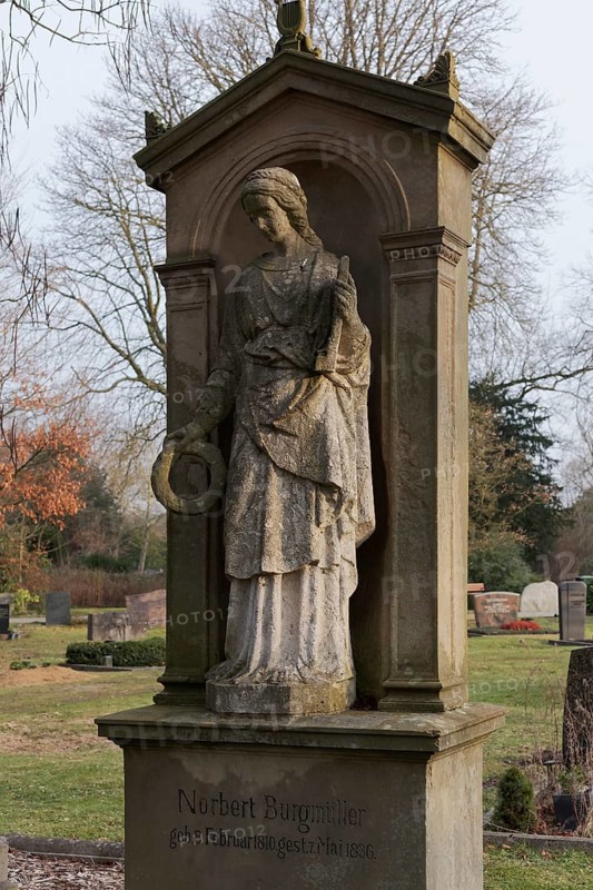 Tomb of composer Norbert Burgmüller, Nordfriedhof Düsseldorf, North Rhine-Westphalia, Germany