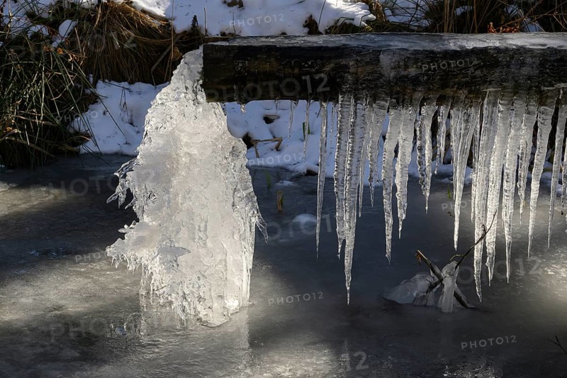 Ice crystals, icicles, frozen watercourse, Carinthia