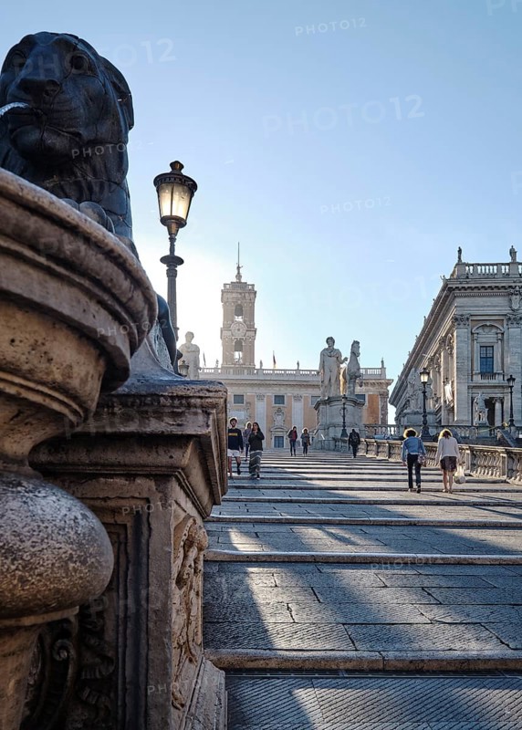 Staircase leading to the Capitoline Square, Statues of the Dioscuri Castor and Pollux, Piazza di Campidoglio in the morning light, Palazzo Senatorio, Palazzo dei Conservatori, Rome, Lazio, Italy