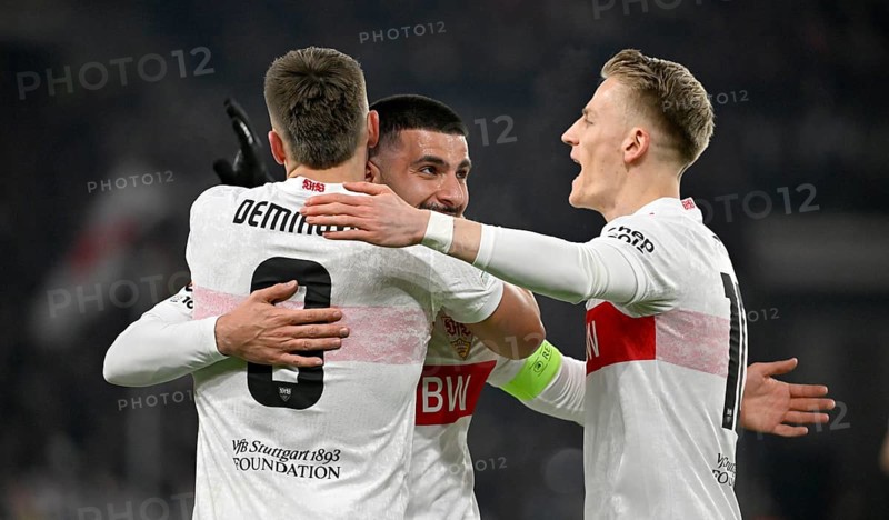 Goal celebration Ermedin Demirovic VfB Stuttgart (09) Deniz Undav VfB Stuttgart (26) Chris Fuehrich VfB Stuttgart (10) Gesture Gesture Football, UEFA EUROPA LEAGUE, MHPArena, MHP Arena Stuttgart, Baden-Württemberg, Germany