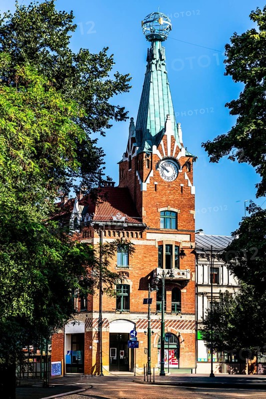 House under the globe, 1904, headquarters of the Krakow Chamber of Commerce and Industry, Krakow, Poland