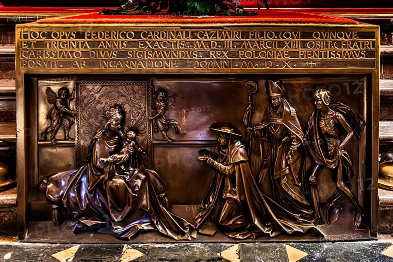 Tomb of Cardinal Fryderyk Jagiellonczyk, 1510, relief depicting kneeling cardinal in front of the enthroned Virgin Mary with the Infant Jesus, Wawel Cathedral, Coronation and Burial Church of the Kings of Poland, 11th century, Krakow, Poland