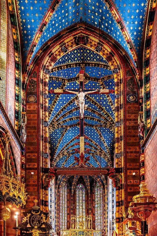Cross with choir, St. Mary's Church, 14th century, Krakow, Poland