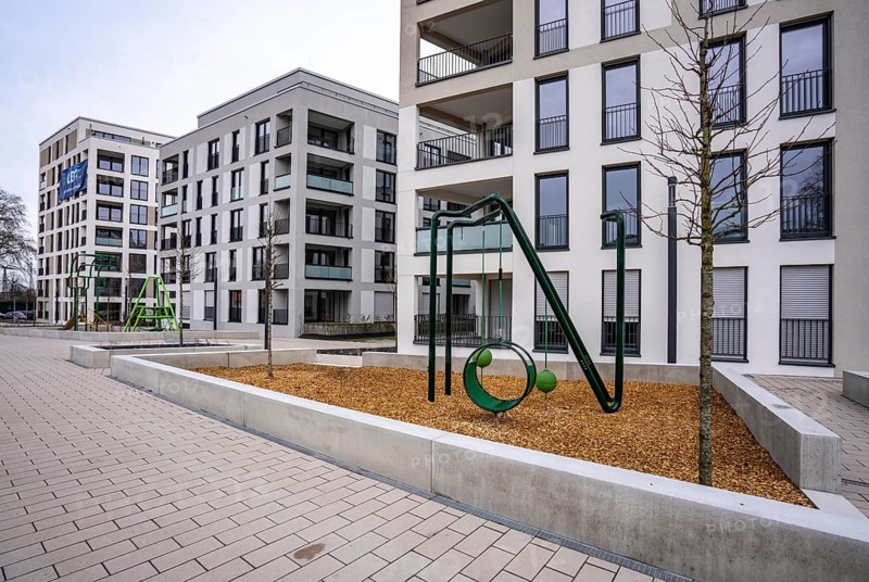 Newly completed apartments, 2026, LEG, in the southern quarter of Essen, so-called Literatur Quartier, on Friedrichstraße, 236 apartments are spread over 3 buildings, six to eight floors, with underground parking, playground and roof garden, 52 apartments are publicly funded social housing, a total of 18, 000 m² of living space, heated with district heating, Essen, North Rhine-Westphalia, Germany