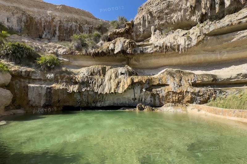Wadi Shuwaymiyah Limestone Gorge, freshwater pool, Dhofar, Oman