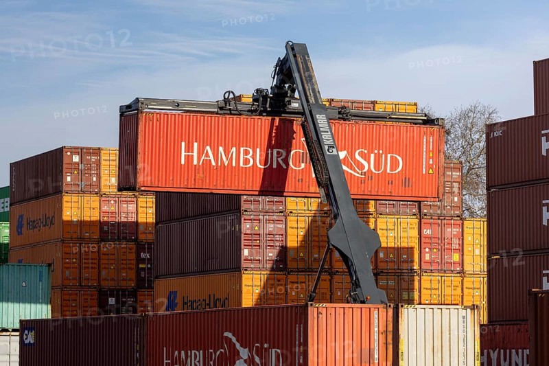 Container handling in the port of Mannheim, Baden-Württemberg