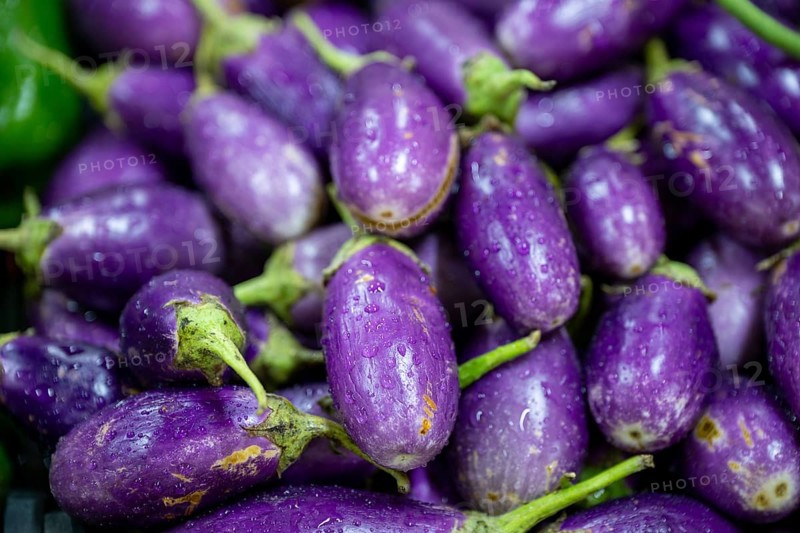 Eggplant, vegetable stand, Salalah, Oman