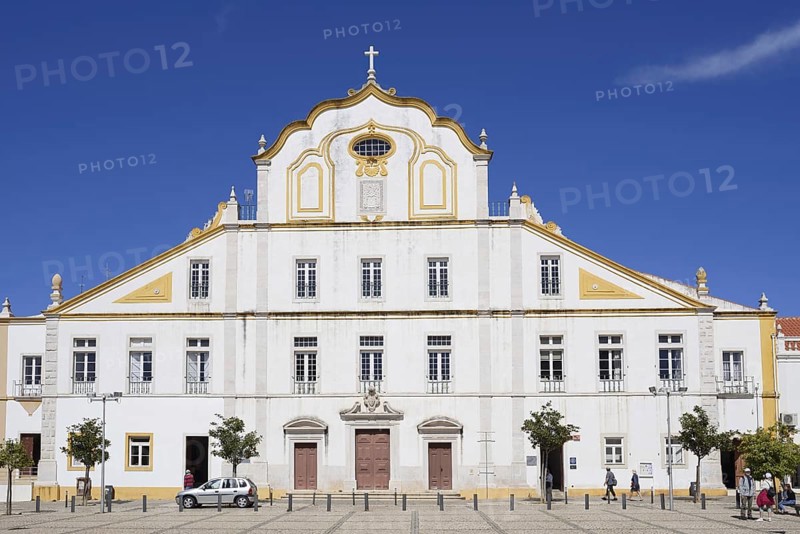 Igreja do Colegio dos Jesuitas de Portimao, Portimão, Algarve, Portugal