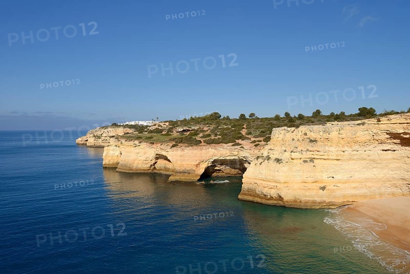 Cliff and beach, Praia da Corredoura, Algarve, Portugal