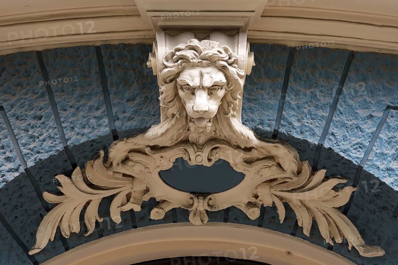 Lion's head above a 19th century entrance pool, Czernowicz, Ukraine