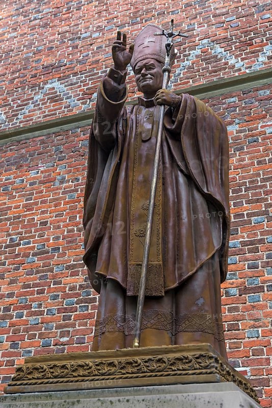 Statue of Pope John Paul II, 1920-1978, Drochobych, Ukraine