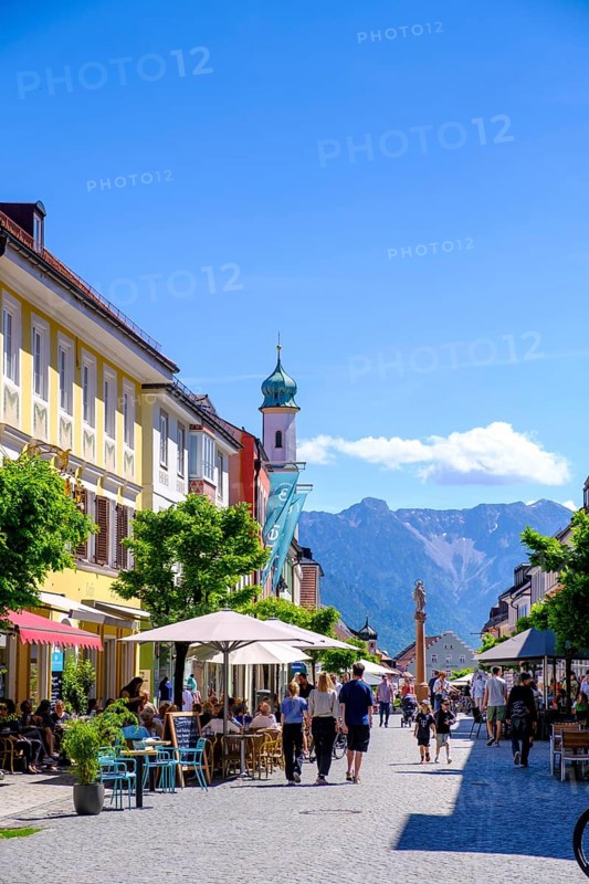 Obermarkt, Fußgängerzone, Marktstraße, Murnau, Upper Bavaria, Bavaria, Germany