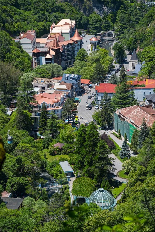 Bird's-eye view of the city with buildings and dense forests and green areas, Borjomi, Borjomi, Samtskhe-Javakheti region, Samtskhe-Javakheti, Lesser Caucasus, Georgia