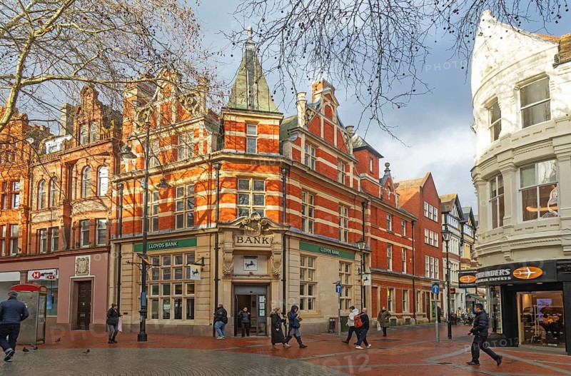 Historic Lloyds Bank Victorian Gothic-style building, Broad Street, Reading, Berkshire, England, UK