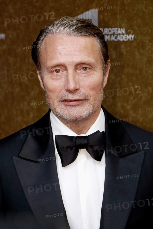 Mads Mikkelsen arriving at the European Film Awards at the House of World Cultures in Berlin on 17.01.2026
