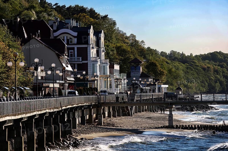 Dramatic coastline with promenade and magnificent architecture, Svetlogorsk, Kaliningrad, Russia