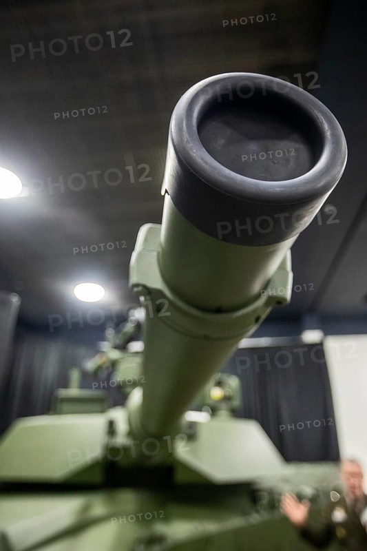 Detroit, Michigan USA - 15 January 2026 - The U.S. Army unveils the M1E3 Abrams tank early prototype during the Detroit Auto Show