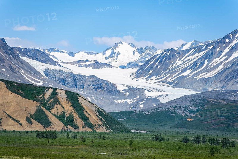 Gulkana Glacier and Icefall Peak, Scenic Landscape on Richardson Highway, Alaska Range, Alaska, USA