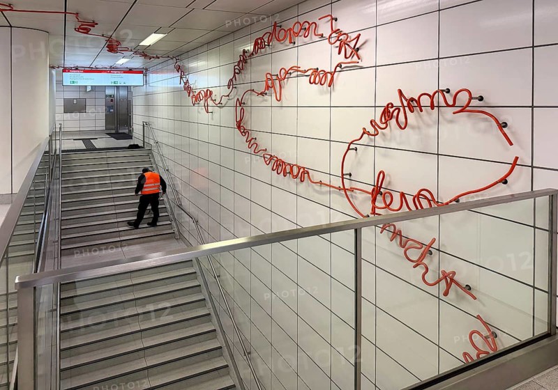 Artwork titled Spur X by Enne Hähnle, Kirchplatz metro Station, Wehrhahn Line, Düsseldorf, North Rhine-Westphalia, Germany