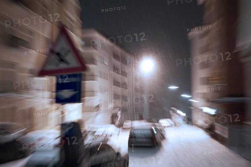 Snowstorm, zoom effect, Munich, Bavaria, Germany