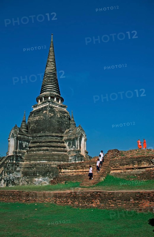 People, monks, girls, chedi at Wat Phra Si Sanphet, Ayutthaya, Thailand, December 2002, vintage, retro, old, historical