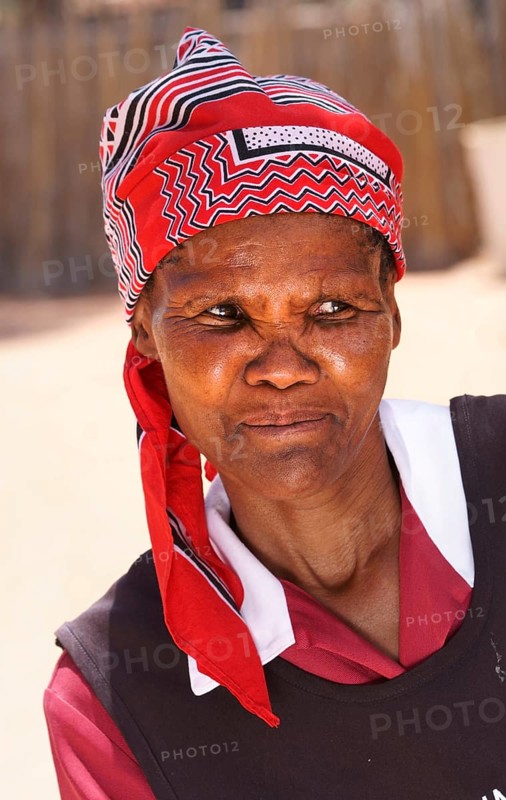Africa, woman, person, Nama, face, colored, African appearance, African, looking at the cameraView, direct view, indigenous, ethnic, ethnology, ethnological, Namibia, indigenous people, female, seamstress