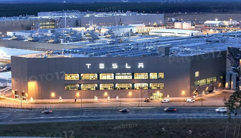 Tesla Gigafactory at the Blue Hour, Battery Factory Building, Grünheide, 19.12.2025, Grünheide, Brandenburg, Germany