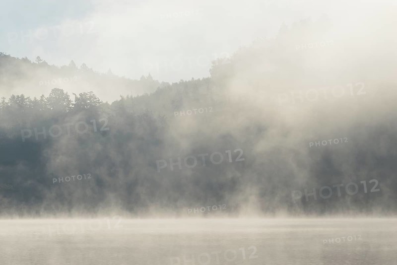 Hennesee, fog, rising clouds of fog, Hennetalsperre, Sauerland-Rothaargebirge nature park Park, North Rhine-Westphalia, Germany