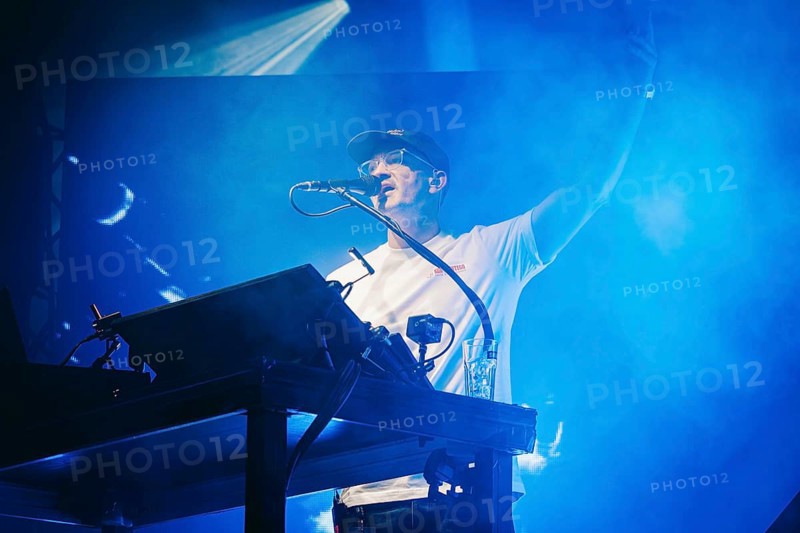 Fritz Kalkbrenner live on Continentego tour 2025 in Berlin's Columbiahalle on 27.11.2025