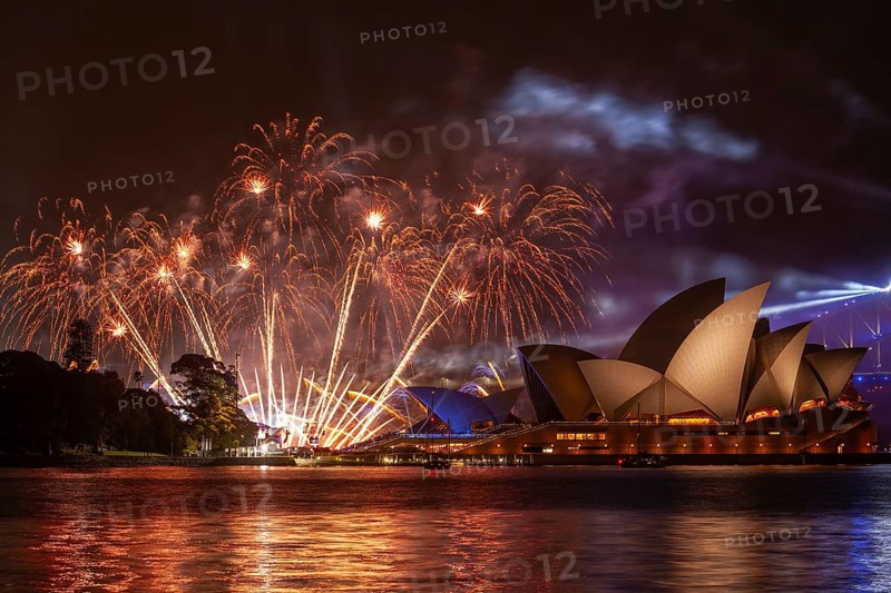 Sydney 2021 Australia Day fireworks in the harbor