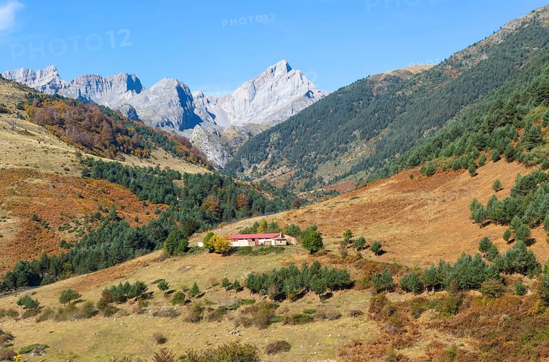 Mountain landscape Guarrinza - La Mina, Aragon Subordan river valley, Parque Natural Valles Occidentales, Hecho, Pyrenees Mountains, Aragon, Spain