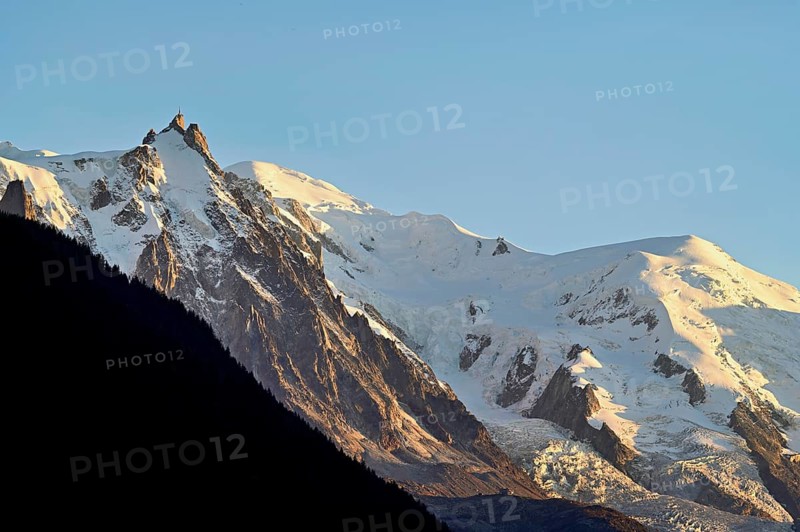 From left snow-covered Aiguille du Midi, Mont-Blanc, Vallot Hut, Chamonix-Mont-Blanc, Haute-Savoie, France