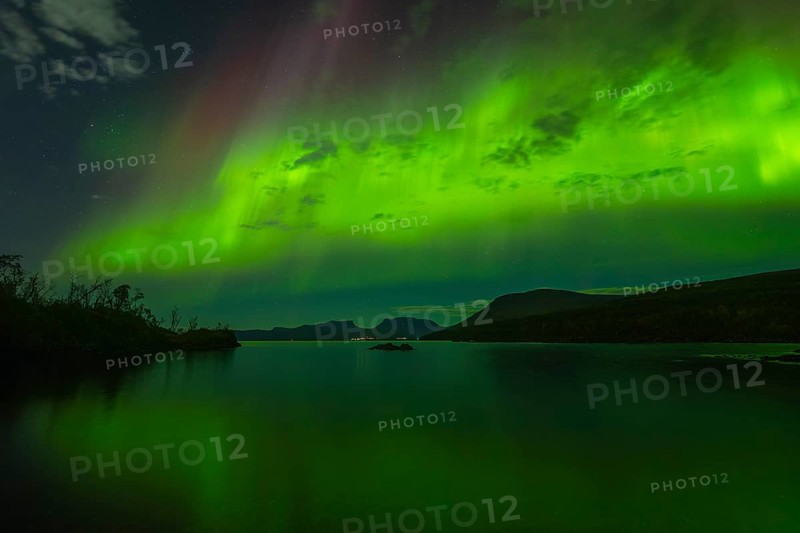 Magical Northern Lights over Abisko, Lapporten and Lake Torneträsk